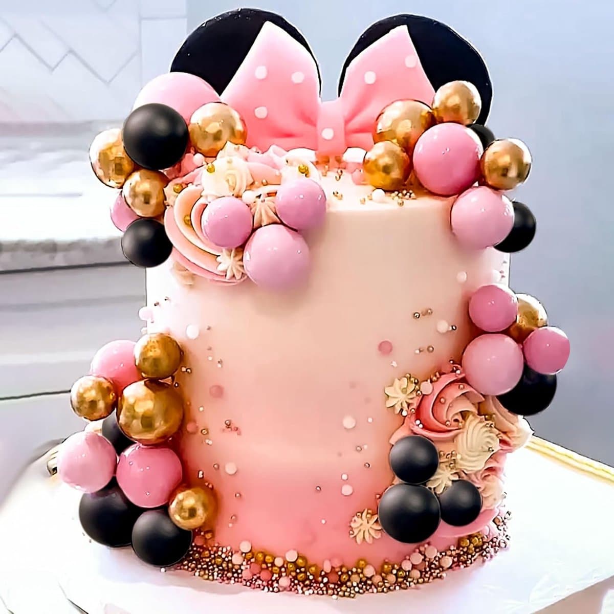 Thijox - Roze Muis Taarttopper met Boog en Oren - Taartdecoraties voor Meisjes Verjaardag, Babyshower, Feestbenodigdheden - 1 Stuk