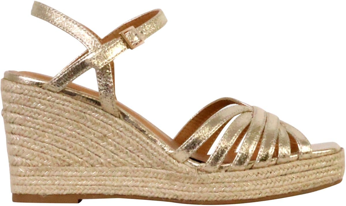 Sandalen met sleehak en riempje