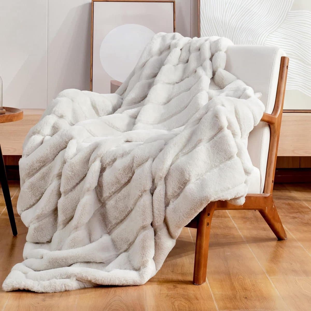 Lugia Imitatiebont Deken - 130x160 cm - Luxe Dubbellaagse - 400+200 GSM - Voor Bank, Slaapkamer & Woonkamer - Fleece Deken & Fleece Plaid - Beige