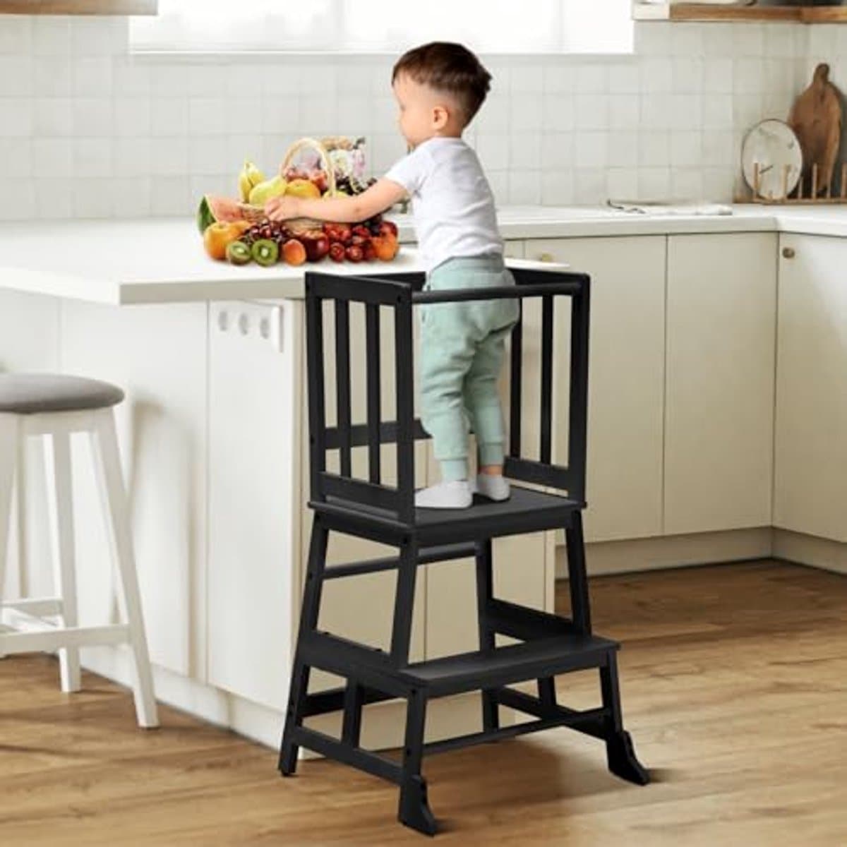 Leertoren voor kinderen vanaf 18 maanden – Kinderstoel van bamboe met kantelbeveiliging en antislipmatten – Veilig en multifunctioneel voor badkamer, kinderkamer en keuken