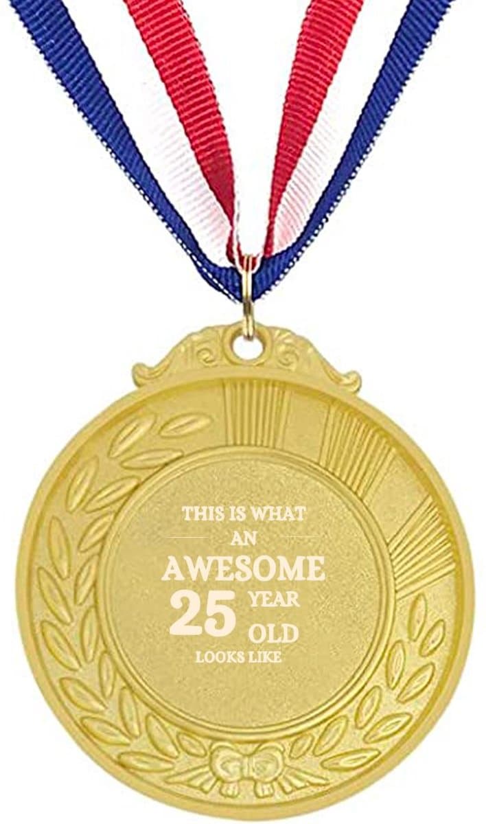 Akyol - dit is hoe een geweldige 25 jarige eruit ziet medaille goudkleuring - Hoera 25 jaar - familie vrienden - cadeau