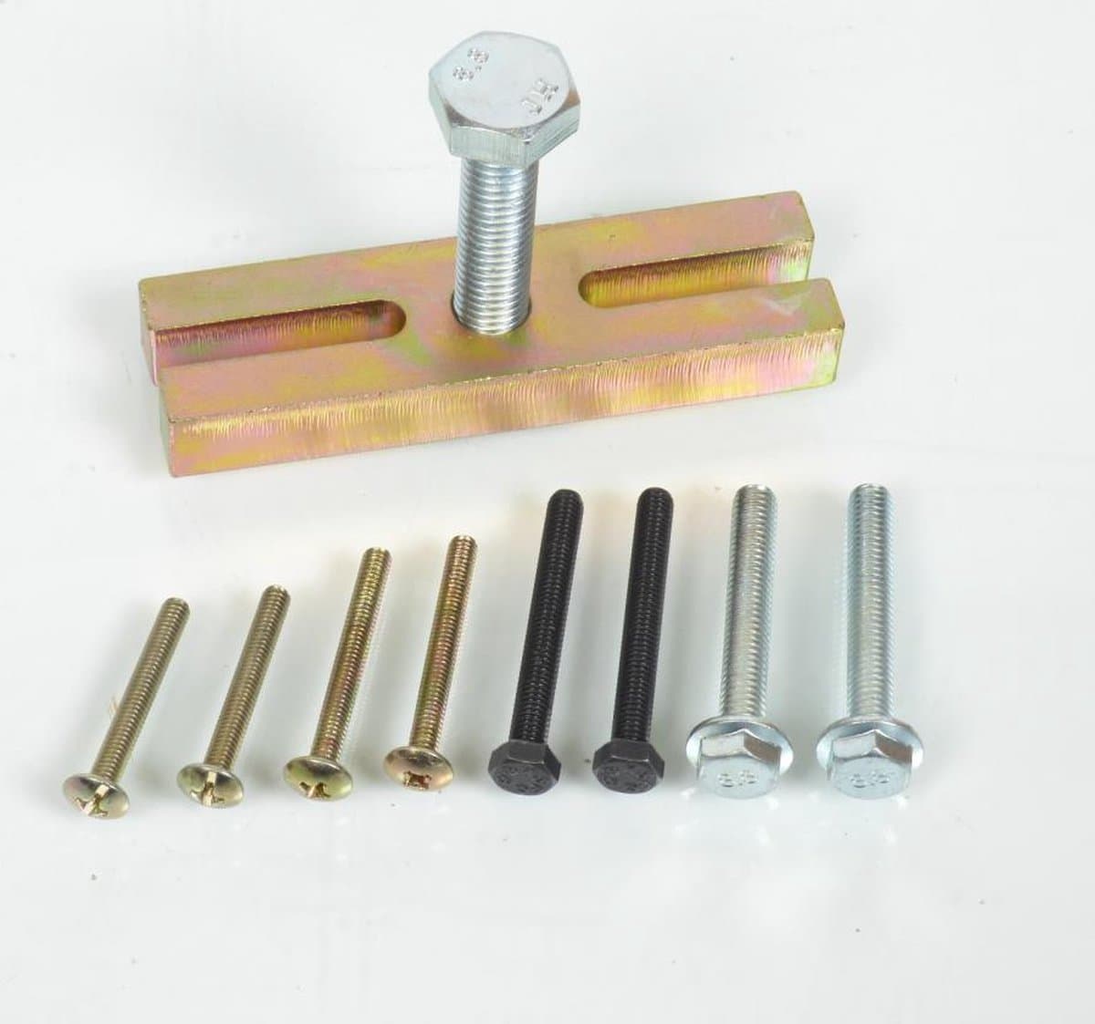 Arrache volant extracteur 2 vis entre axe réglable pour moto KTM 50 251-4370