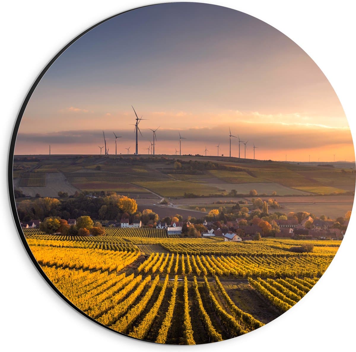 Dibond Muurcirkel - Windmolens aan Rand van Dorp - 20x20 cm Foto op Aluminium Muurcirkel (met ophangsysteem)