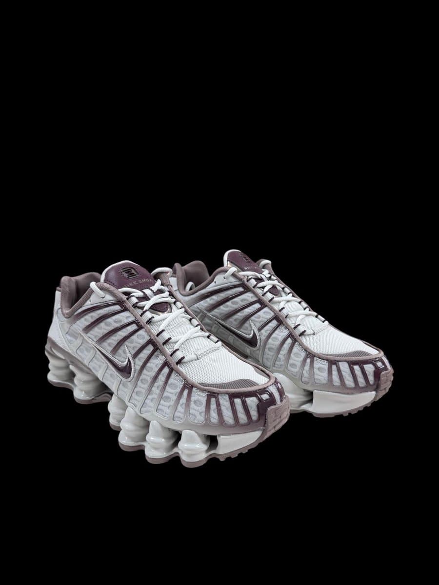 Nike Shox TL Sneakers Dames – Light Bone/Burgundy Crush – Synthetisch & Mesh – EU 47