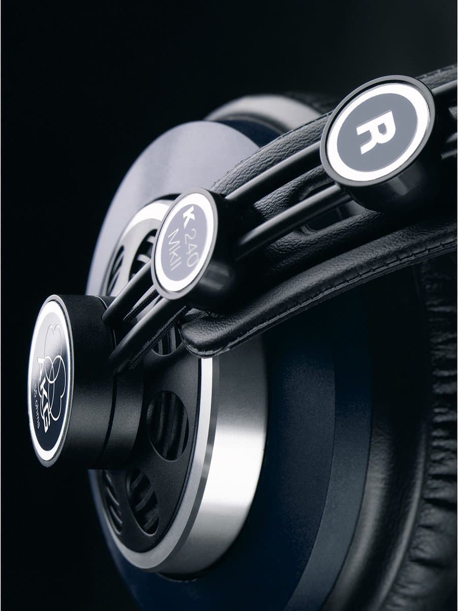 AKG K 240 MKII Studio-koptelefoon halfopen - Open koptelefoon