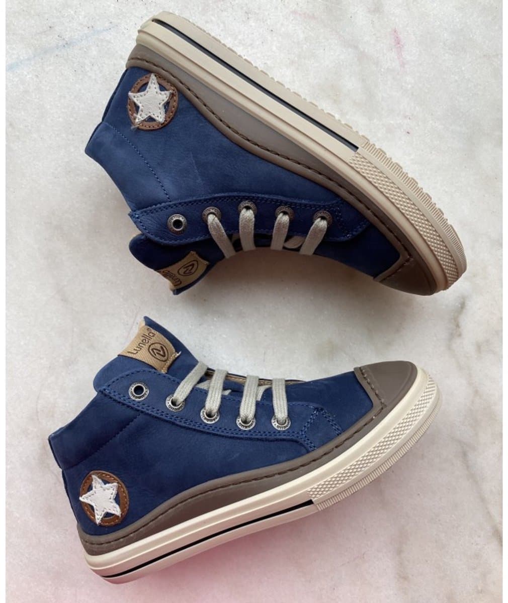 Lunella jongenssneaker blauw met beschermtop maat 32
