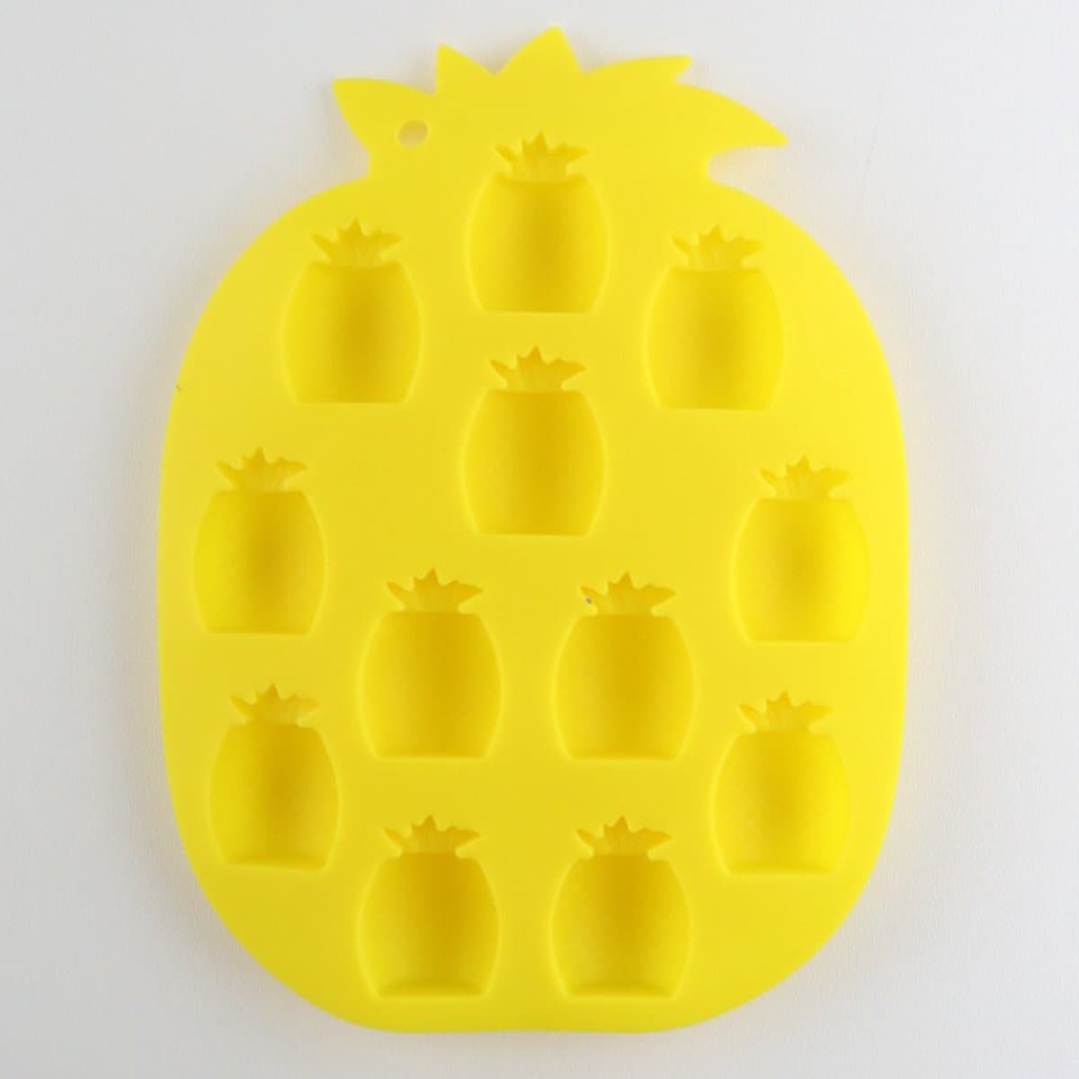 ijsblokjes vorm ananas geel 2 stuks - ijsblokjes - ijsblokjes vormpjes - ijsvormpjes - ijsblokjesvorm met deksel - ijsblokjes machine - ijsblokjes maker - Cave & Garden