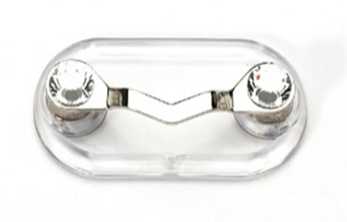 Magnetische brillenhouder – Zonnebrilhouder - ID-badgehouder, Kleur Zilver met transparant kristal, Unisex, voor mannen en voor vrouwen – Met deze geniale uitvinding raak je nooit meer je bril – Badge - kwijt