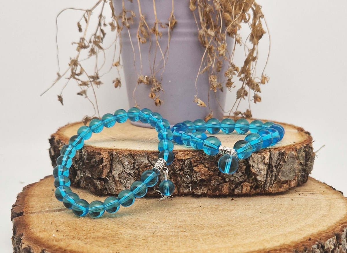 Handgemaakte Fatema natuursteen armband met natuursteen hanger " Blauwe kwarts" -10 mm diameter van de korrel- Diameter armband 20 cm - Een mooi cadeau voor familie en vrienden