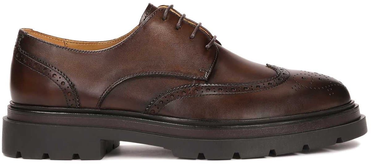Brown derby style BROGUES with openwork embellishment