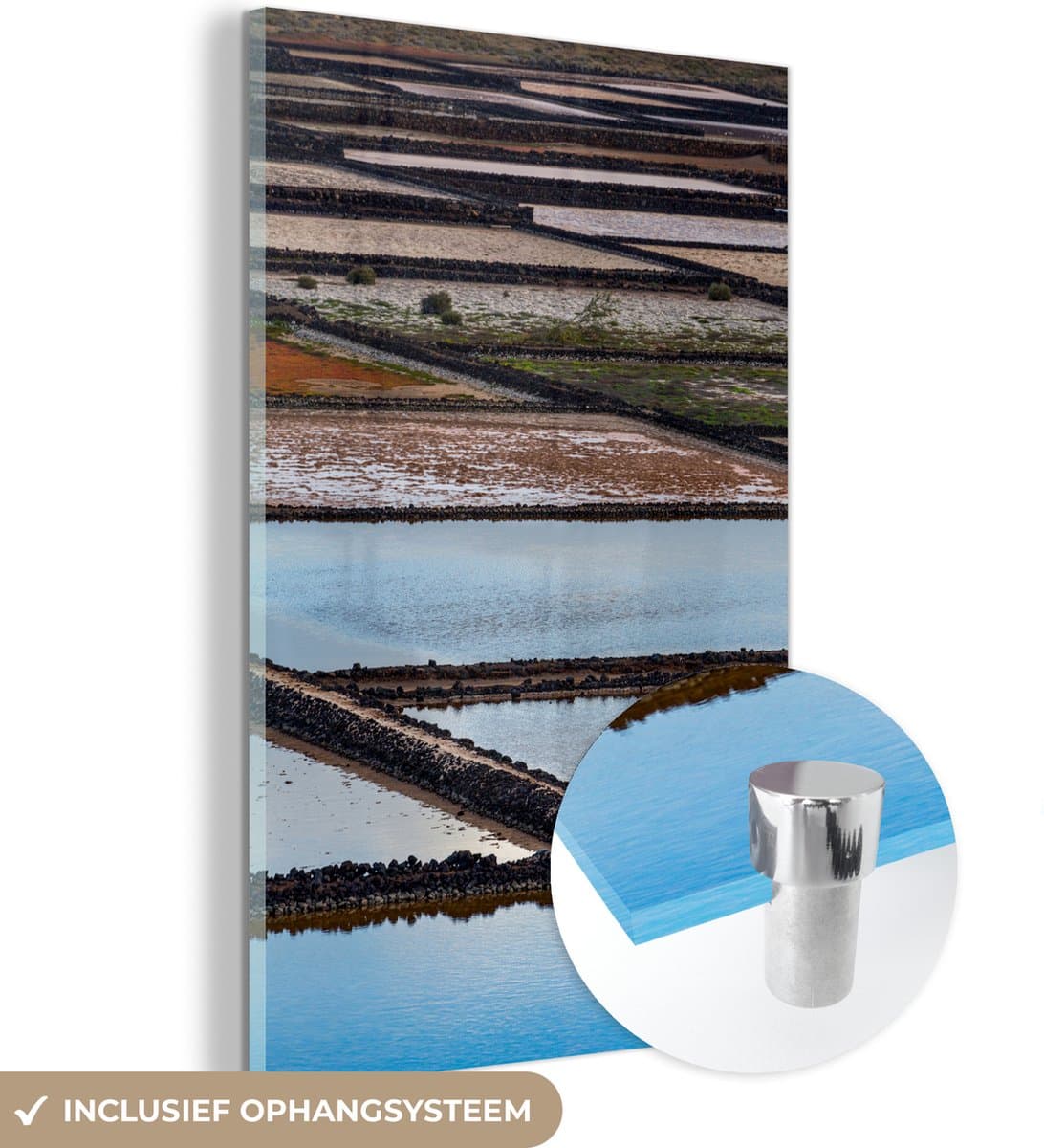 ® Glasschilderij 80x120 cm - Schilderij acrylglas - De zoutvelden Salinas de Janubio op Lanzarote - Foto op glas - Muurdecoratie woonkamer - Wanddecoratie slaapkamer - Schilderijen