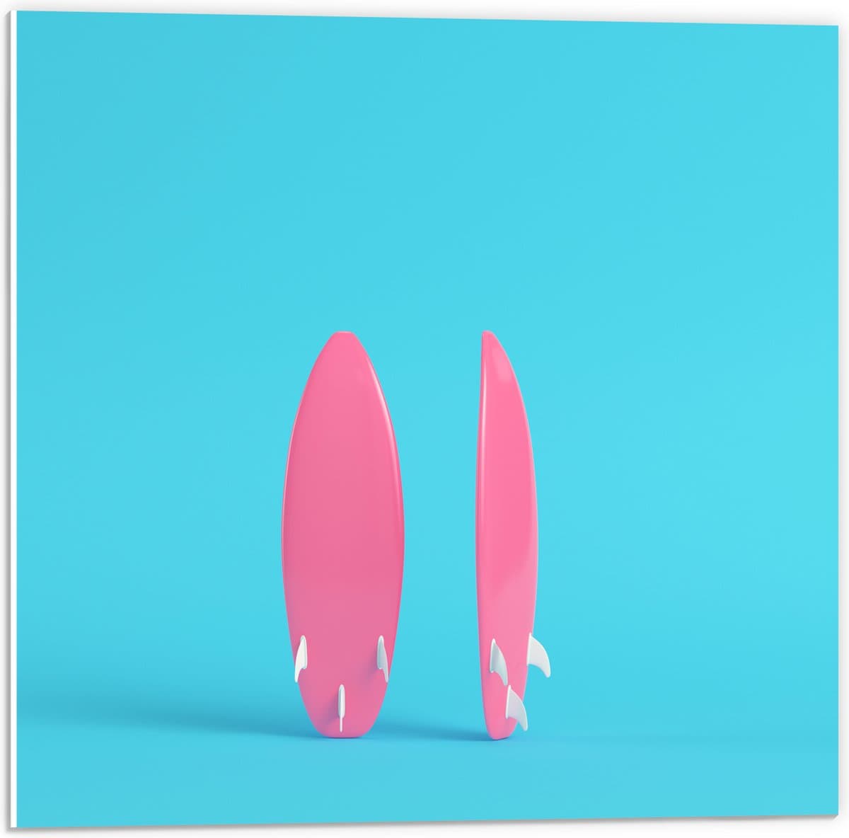 PVC Schuimplaat - Twee Roze Surfboads tegen Felblauwe Achtergrond - 50x50 cm Foto op PVC Schuimplaat (Met Ophangsysteem)