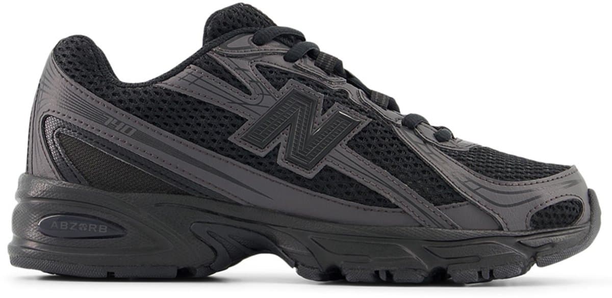 New Balance 740 - Sneakers - Unisex - Black Cement