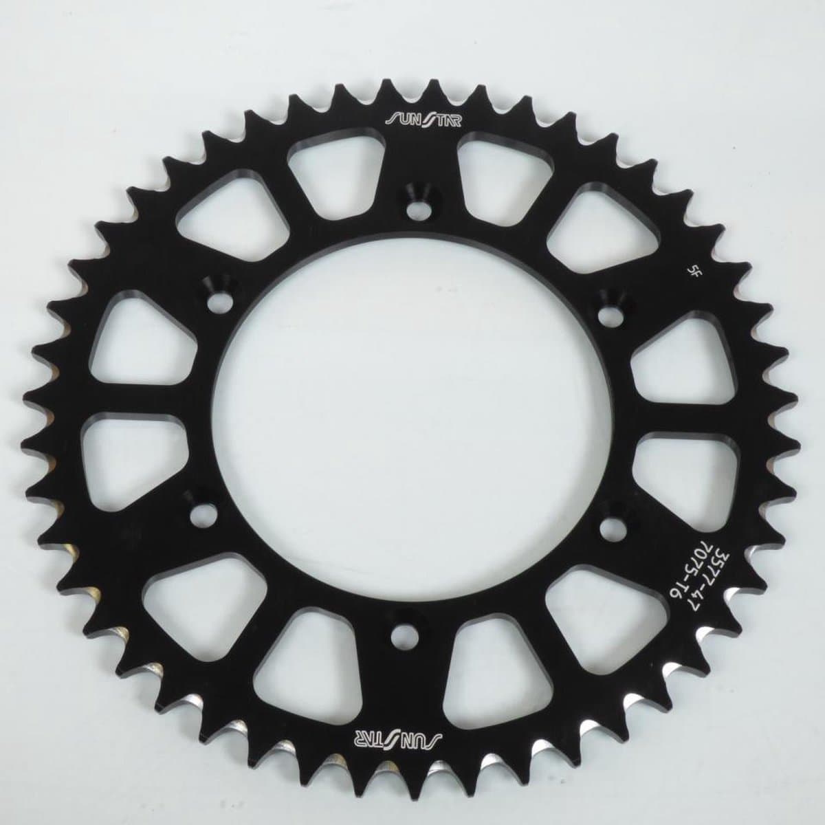 Couronne de transmission Sunstar pour Moto Suzuki 250 RMZ 2007 à 2020 47 dents / ARG Neuf