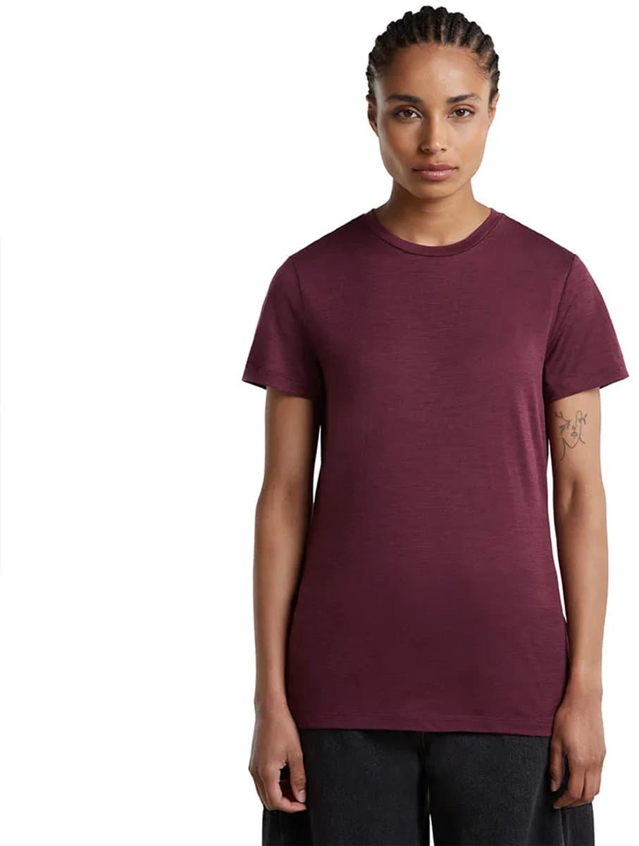 Icebreaker 150 Tech Lite Iii T-shirt Met Korte Mouwen Paars XL Vrouw