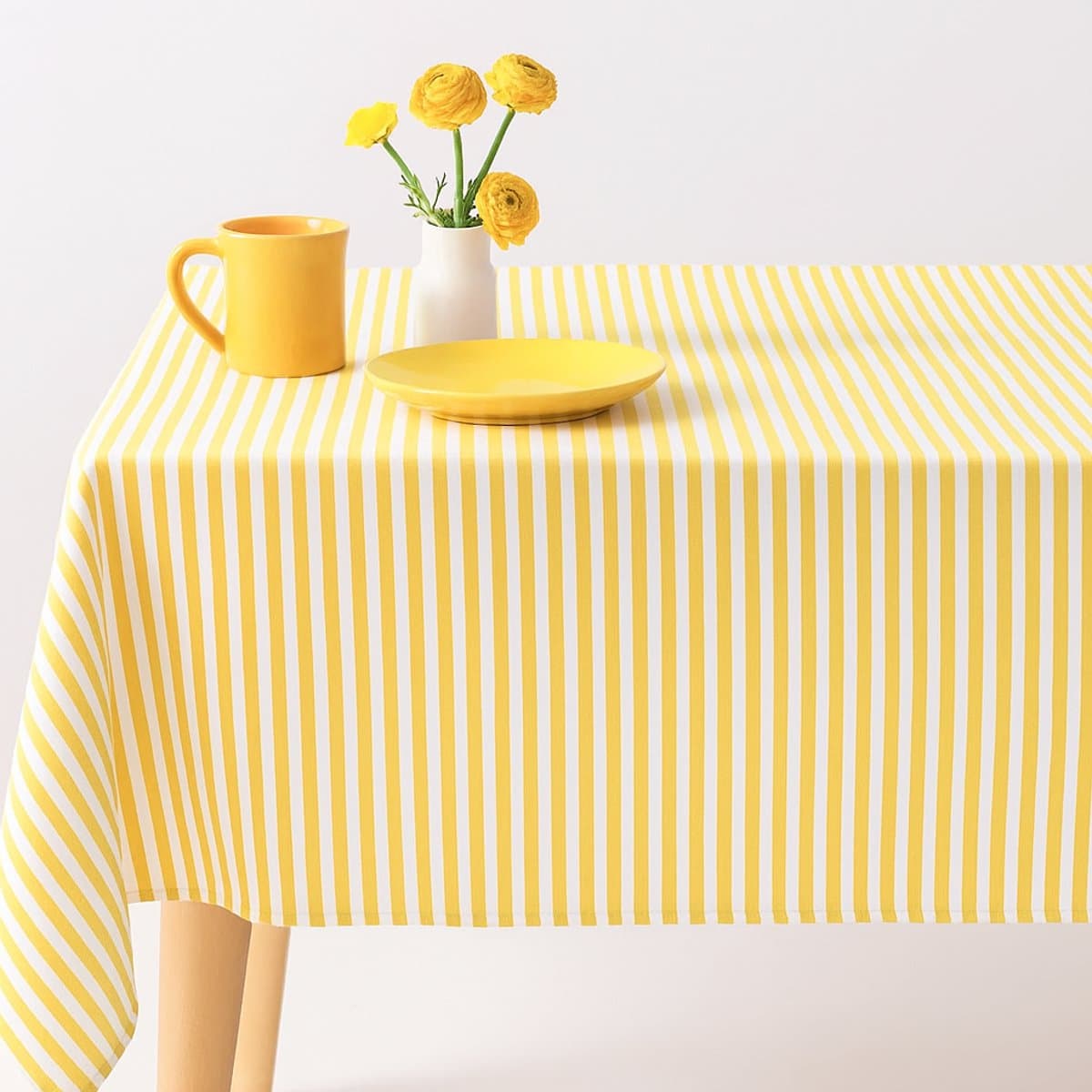 Vlekbestendig Tafelkleed – Stijlvol, Fris & Praktisch katoenen tafellaken streep 150 x 240 mellow yellow geel