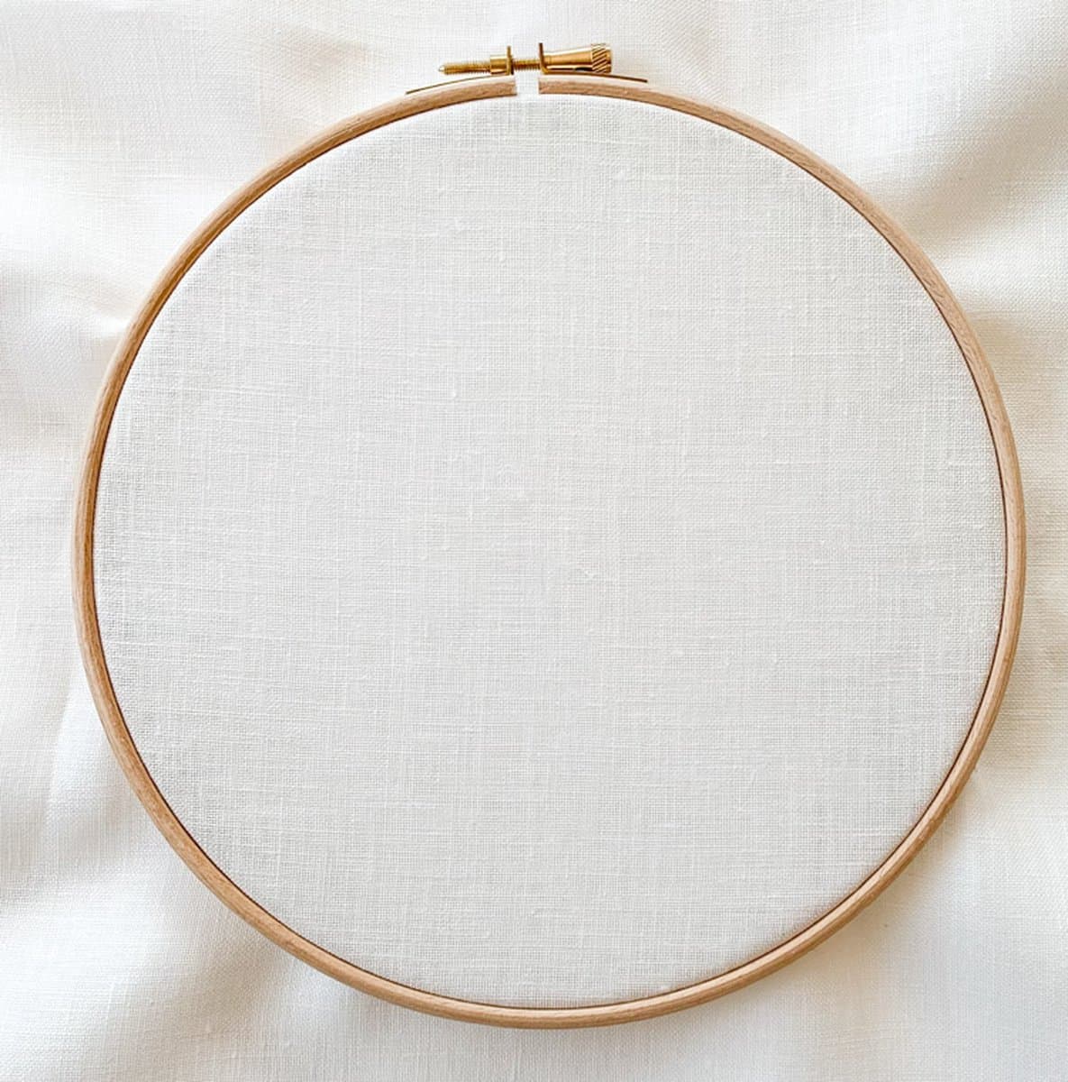 Studio Koekoek - 100 x 140 cm wit linnen 40 count evenweave - Newcastle linen 16 draads borduurstof - White