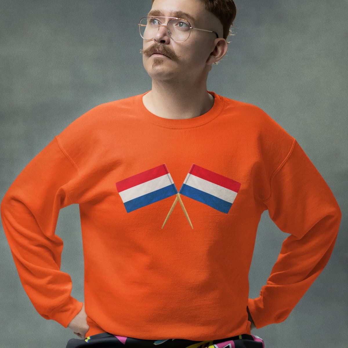 Oranje EK WK Koningsdag Trui Vlaggetjes - MAAT 4XL - Uniseks Pasvorm - Oranje Feestkleding Dames & Heren