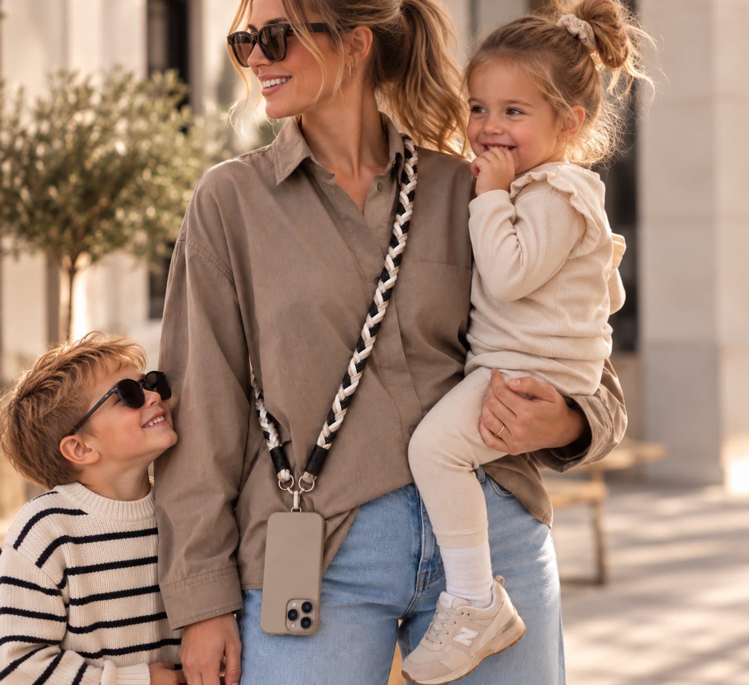 Telefoonkoord Crossbody - Telefoonketting Gevlochten - Koord voor Telefoonhoesje - Zwart Wit Goud - 118 cm