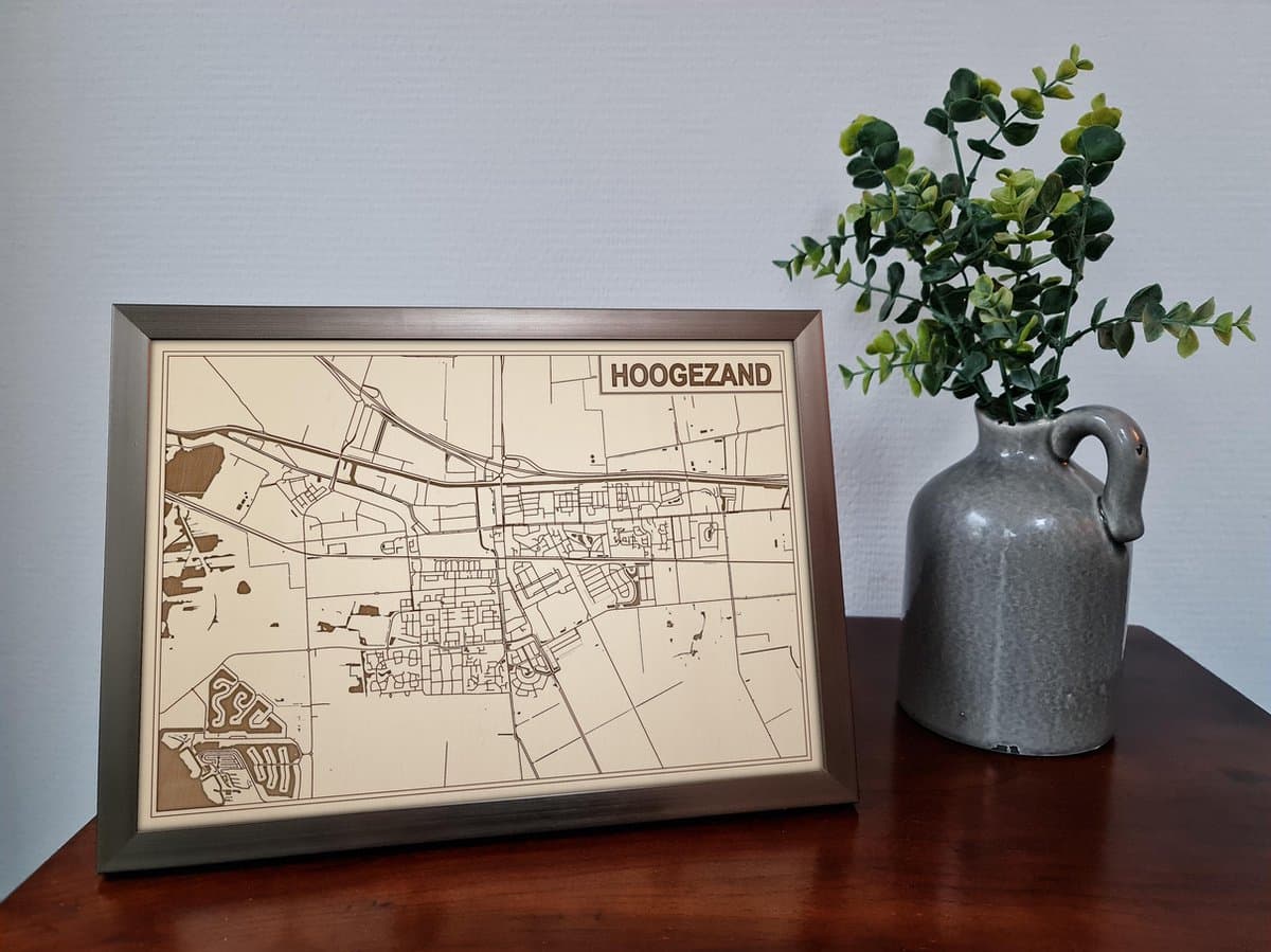 Decoratief Beeld - Houten Van Hoogezand - Hout - Bekroned - Bruin - 21 X 30 Cm