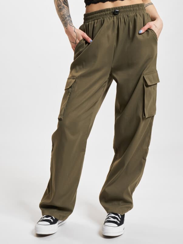 ONLY CASHI CARGO BROEK WVN NOOS BROEK XL/32 DRUIVENBLADGROEN