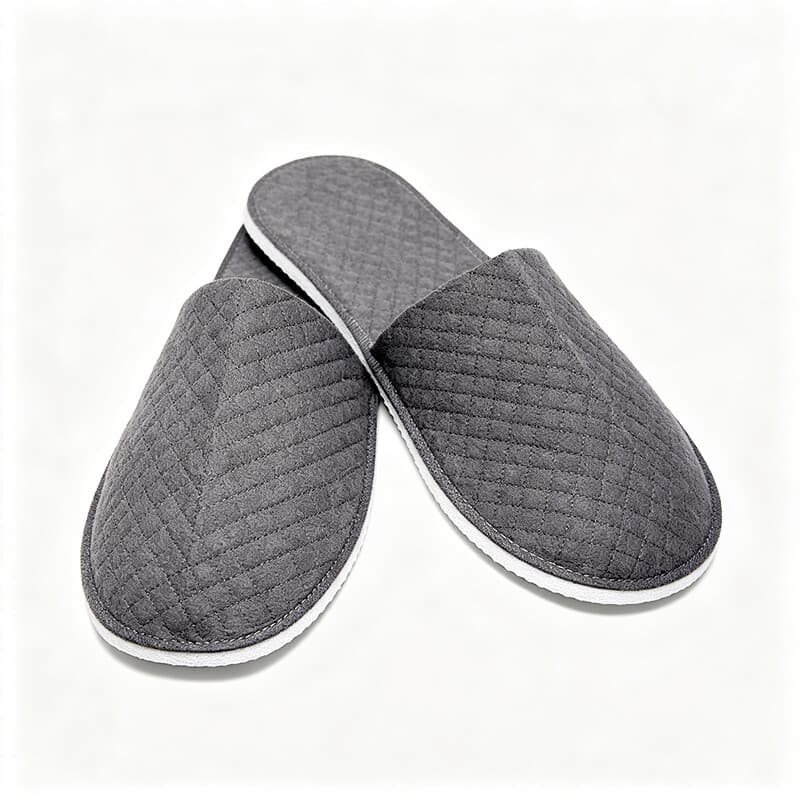 YIJINCHAN Wegwerpslippers voor gasten – individueel verpakt, spa- & hotel slippers, antislip schoenen voor reizen (1 paar, grijs)