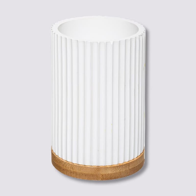 Moderne Tandenborstelhouder Wit - Polyresin en Bamboe - Badkamer Organizer - Diameter 7,2 x Hoogte 11 cm - Modern - Tandenborstel Beker - Badkamer Beker