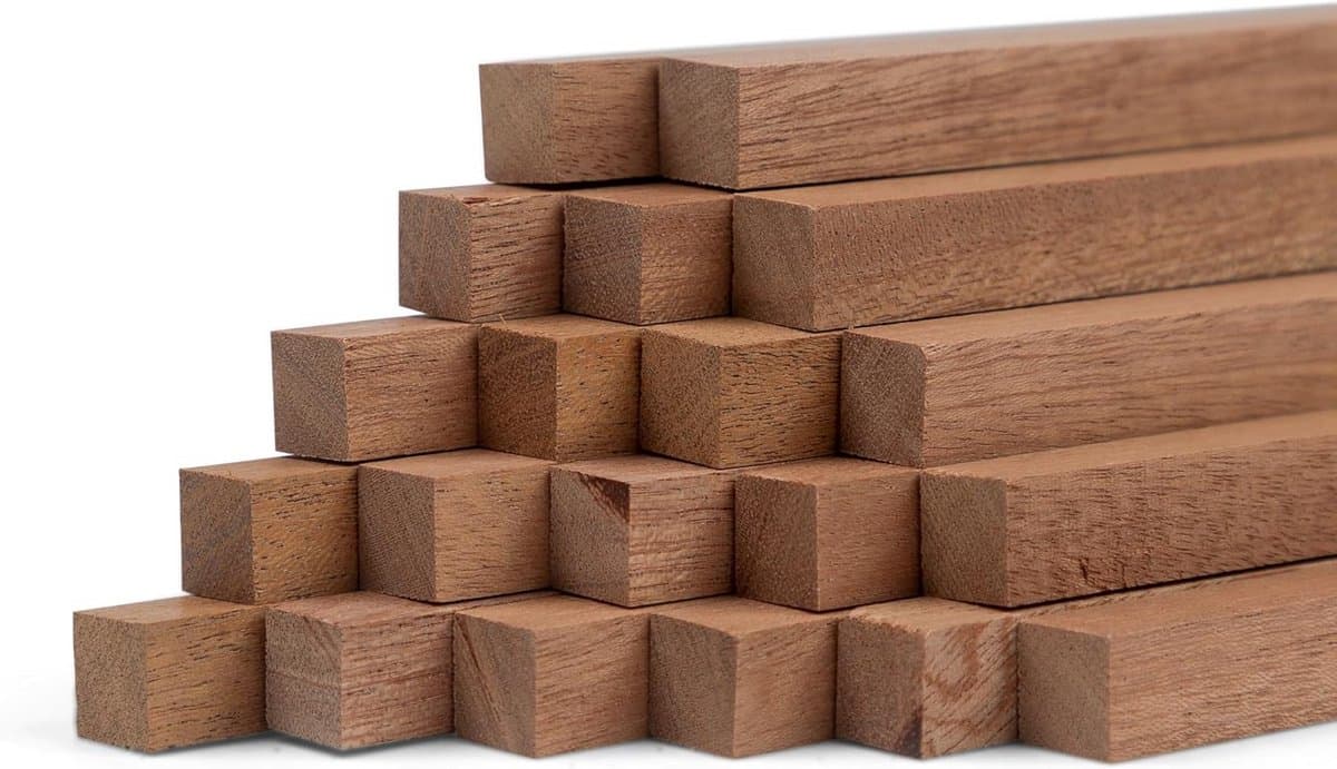 Set of 20 wooden bars, planed solid wood, 10 x 10 x 250 mm (technically dried 10 - 12 %), ready-made wooden slats for furniture construction, interior construction and DIY projects