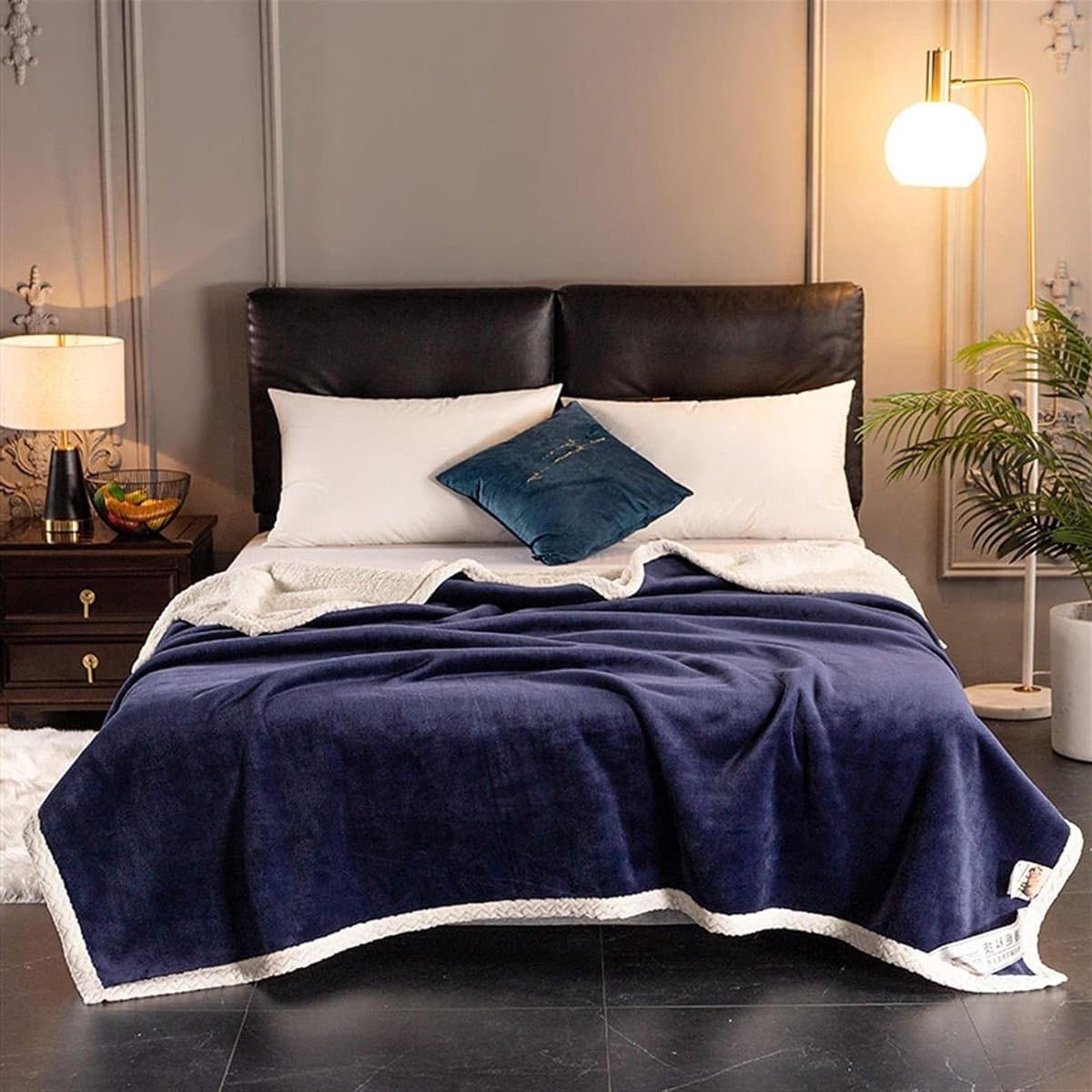 Fleece Deken - Zachte Plaid - Gezelligheid Thuis - Dubbellaags Ontwerp - 200x230 cm - Veelkleurig