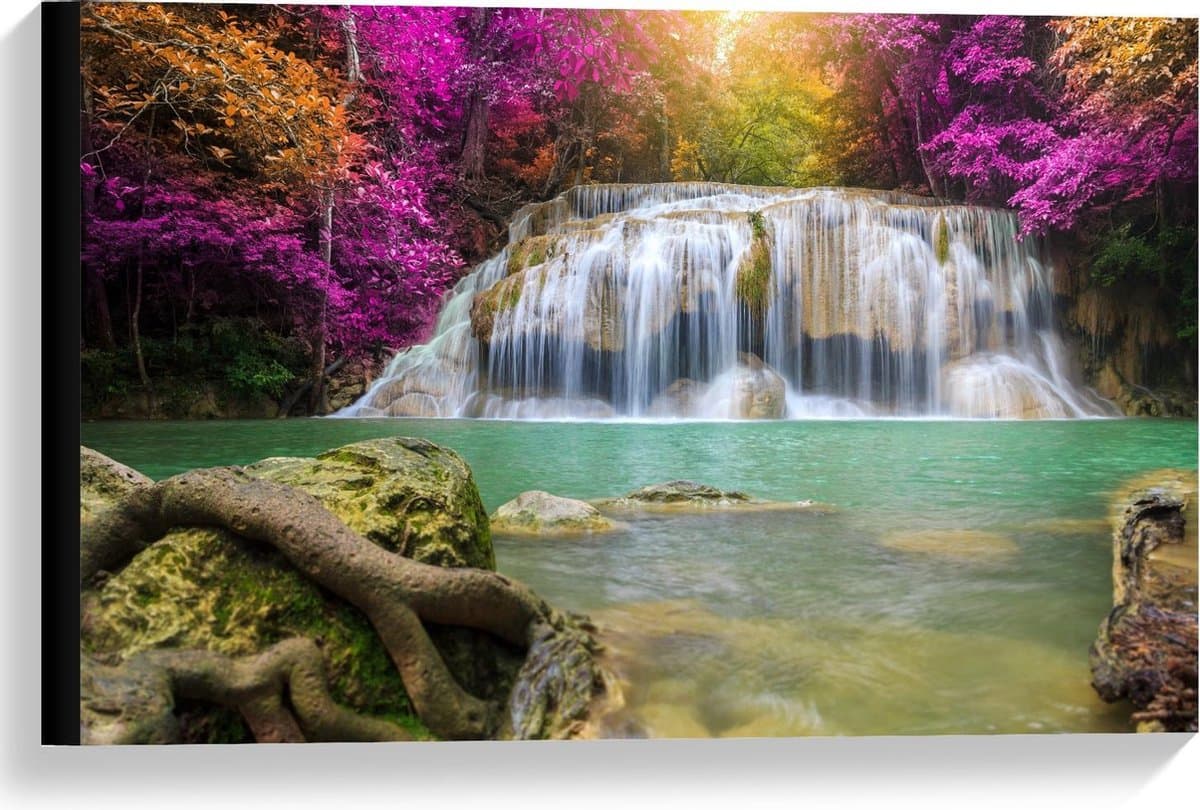 Canvas - Waterval over Rotsen tussen Paarse Takken - 60x40cm Foto op Canvas Schilderij (Wanddecoratie op Canvas)