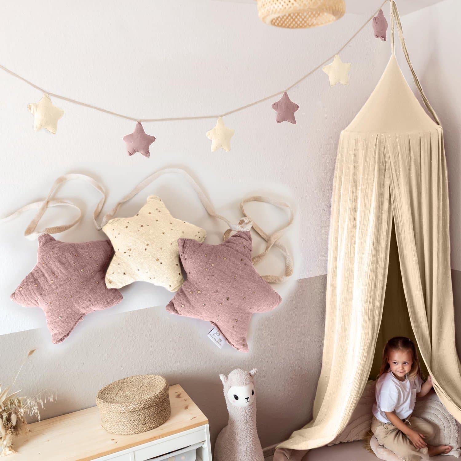 LILIMAUS Sterren slinger kinderkamer met gouden details - stoffen slinger van mousseline katoen - 300 cm - crème en poederroze