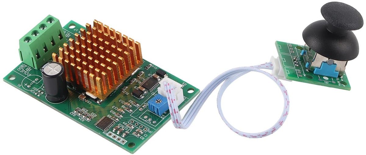 Jhubersproducts - Motorcontroller - Snelheidsregelaar - 3A - DC 12-30V - CW/CCW - Geschikt voor diverse toepassingen - Compact formaat