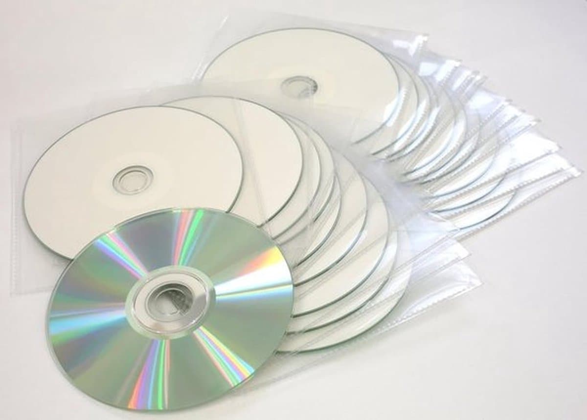 CD-R opneembare schijven voor muziekopname - wit inkjet printbaar - professionele kwaliteit - 80 minuten opnametijd - 700MB 52X - verpakt in plastic mouwen - 20 stuks