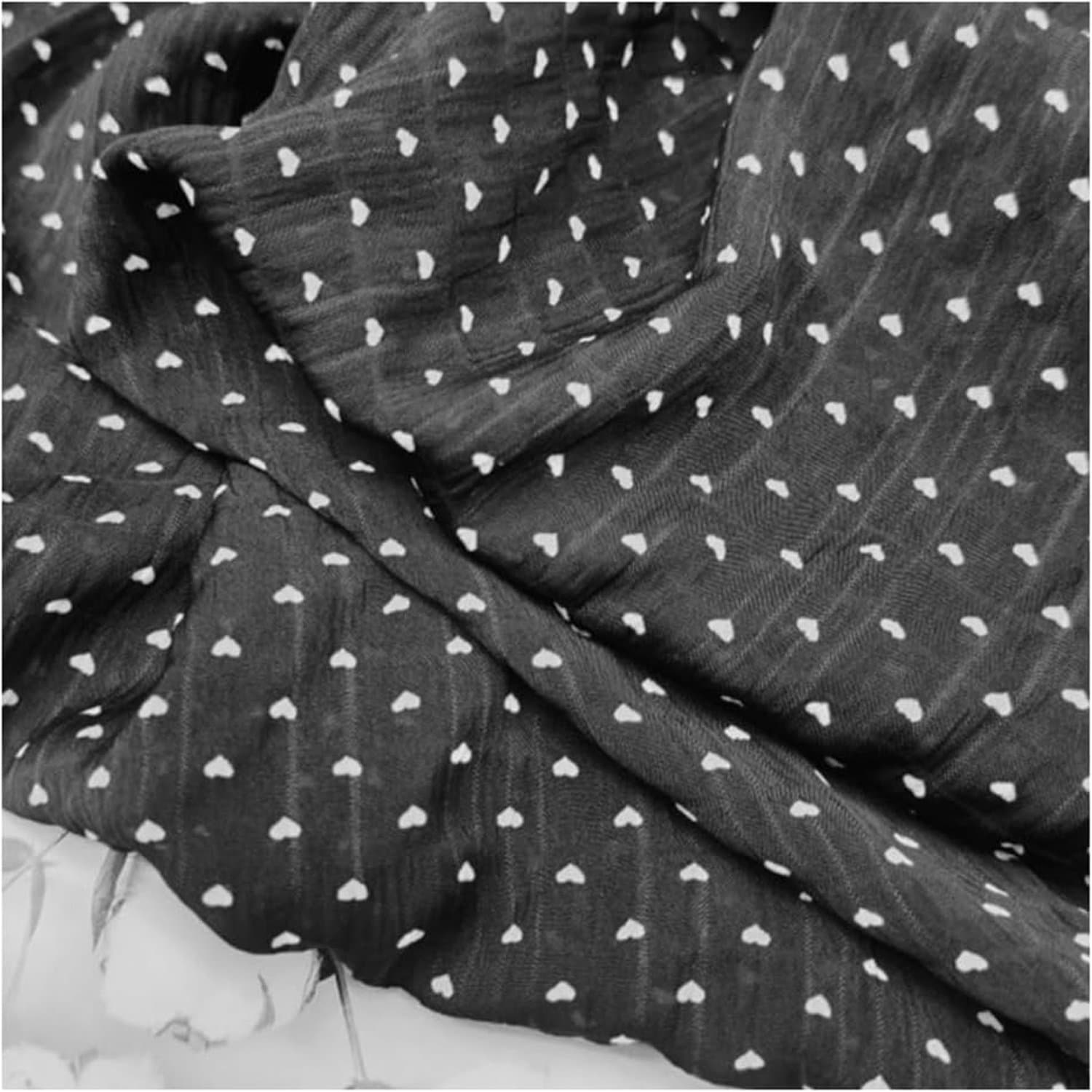 500 × 150 cm hartjes, stof per meter, crinkle polyester stof om te naaien