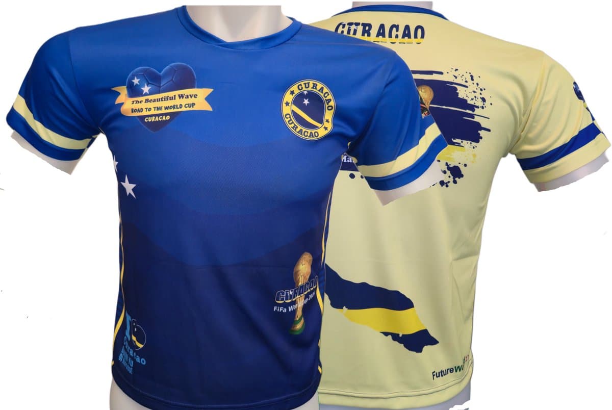 FW27 Curaçao WK shirt in Volwassen en kindermaten, unisex. Special Edition. 2 Kleurig.Om te zoenen, zo mooi!
