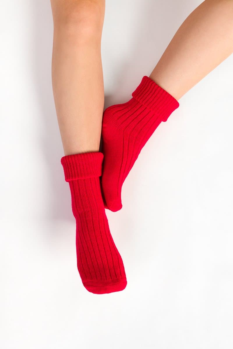 Huissokken-bedsokken-wintersokken-drukvrij-dames-meisjes-rood-maat 35-37