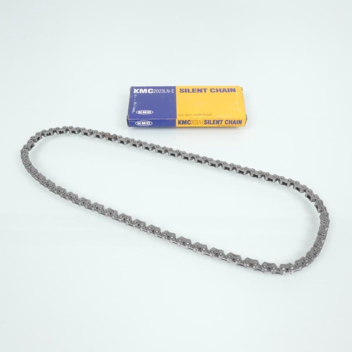 KmC distributieketting voor Piaggio 250 Vespa GTV 4T Navy Euro3 2007 8272312 nieuw