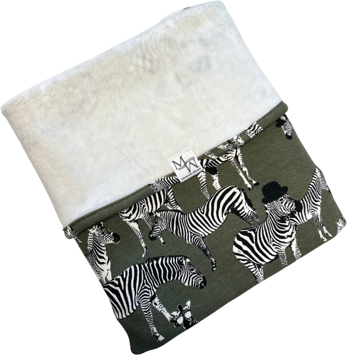 Mauties Mama - Wiegdeken Fleece Zebra's legergroen - (70 x 100cm) - Handgemaakt in Nederland