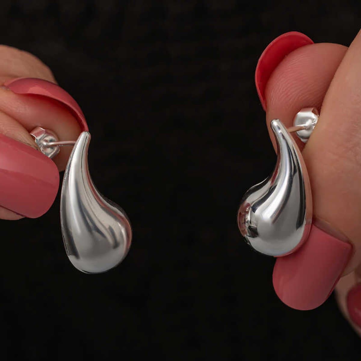 925 Sterling Zilveren Damesoorbellen – Handgemaakt Traanvorm Design – Elegant & Tijdloos Sieraad – Cadeau voor Haar