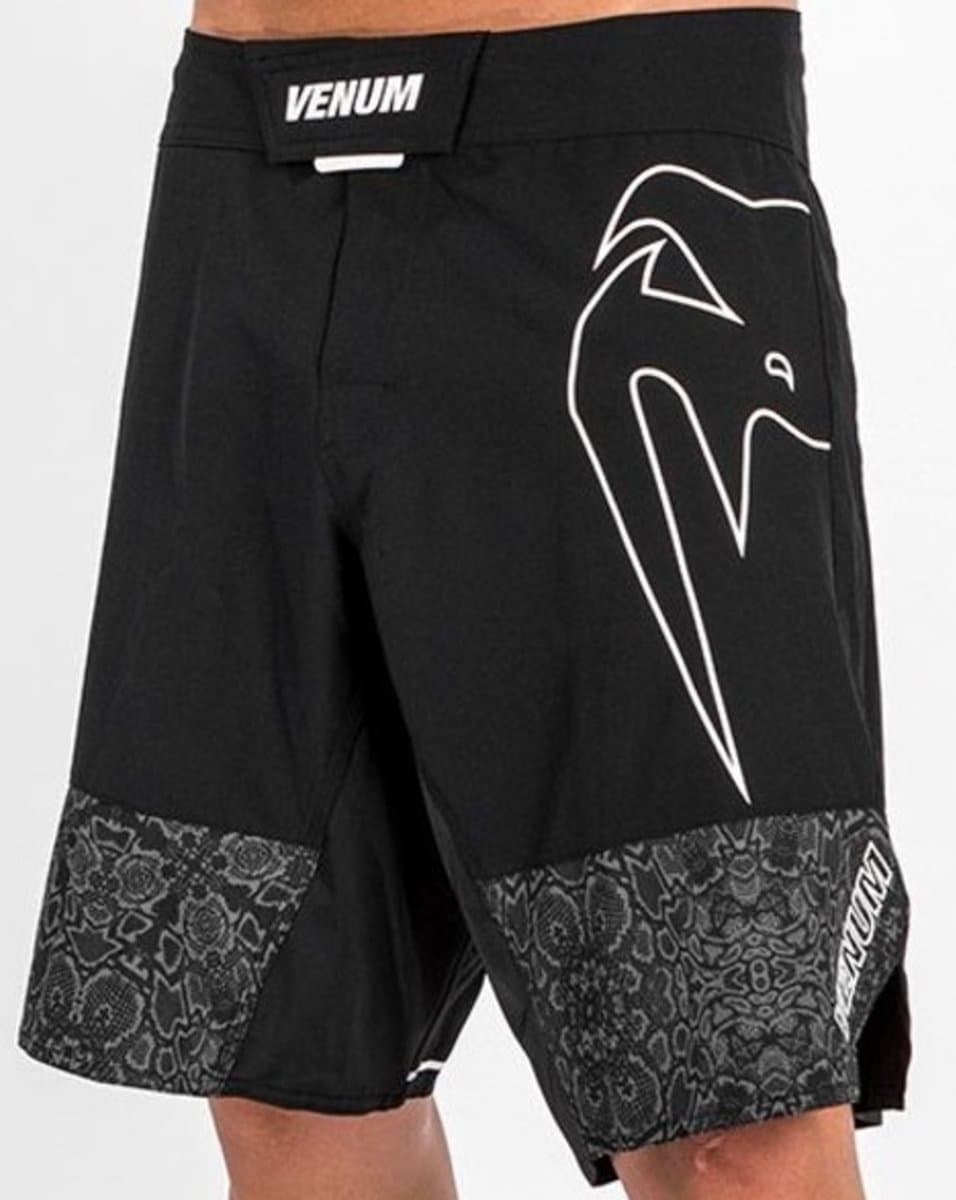 Venum Fightshort Light 4.0 Zwart Wit