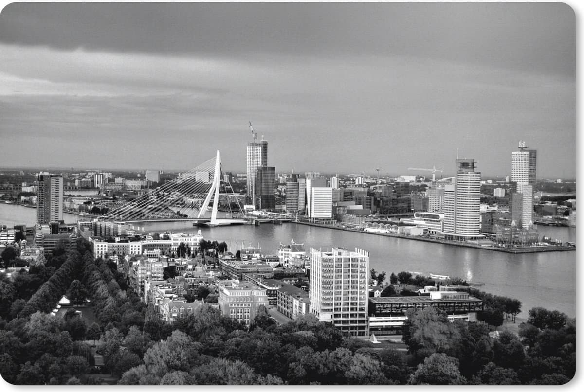 Muismat XXL - Bureau onderlegger - Bureau mat - Rotterdam skyline met de Erasmusbrug - zwart wit - 90x60 cm - XXL muismat