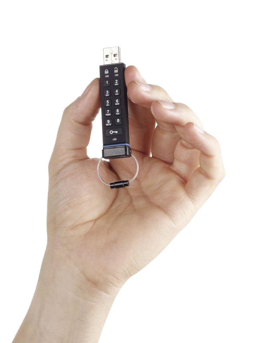 iStorage datAshur - USB-stick - 8 GB - Cijfercode - Zwart