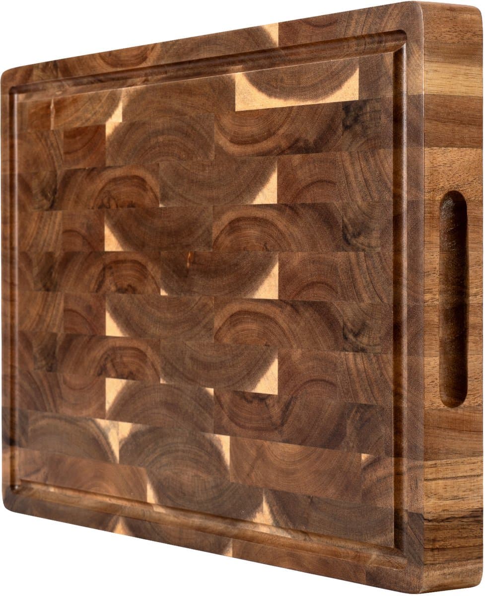 Kiyomi Professionele Houten Snijplank van Acaciahout – Hakblok van Kopshout met Sapgeul, Handgrepen & Anti-slip – 40 x 30 x 3,5 cm