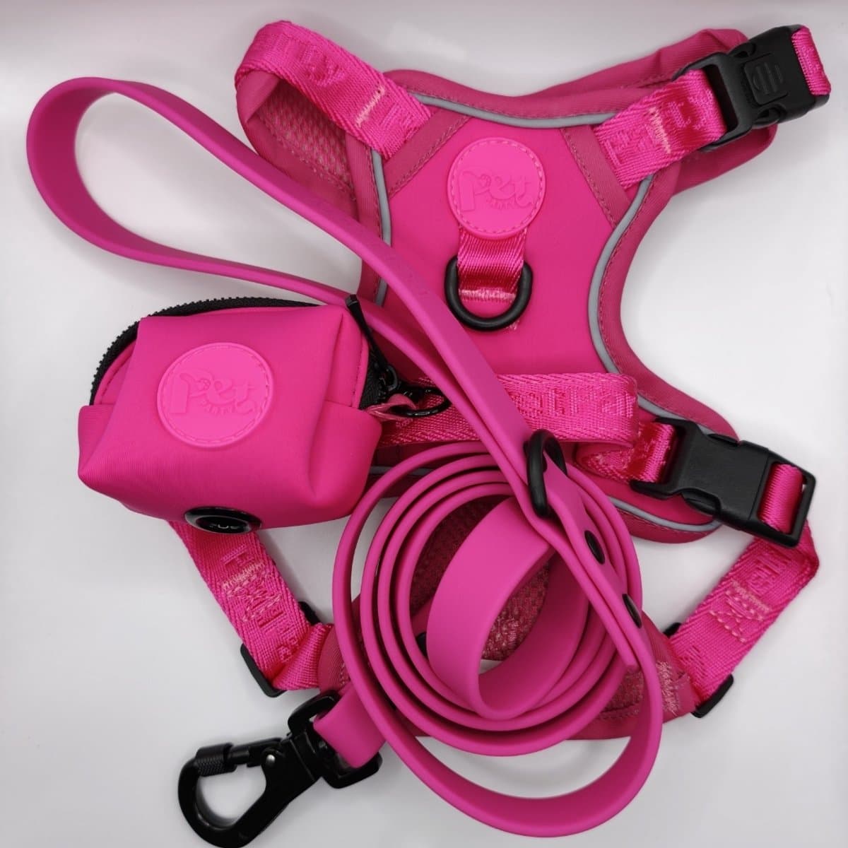 Pet Party Walk Set Roze maat S - Y-Harnas, Hondenriem en Poepzakhouder