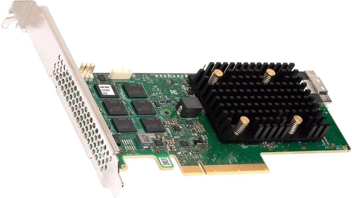 BROADCOM MegaRAID 9560-8i RAID Controller PCI Express x8 4.0 12 Gbit/s