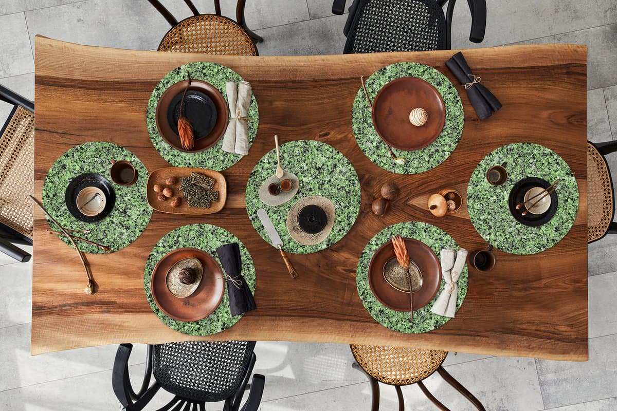 Ronde placemats - Onderlegger - Placemats rond - Steen - Groen - Graniet print - Zwart - 8 stuks