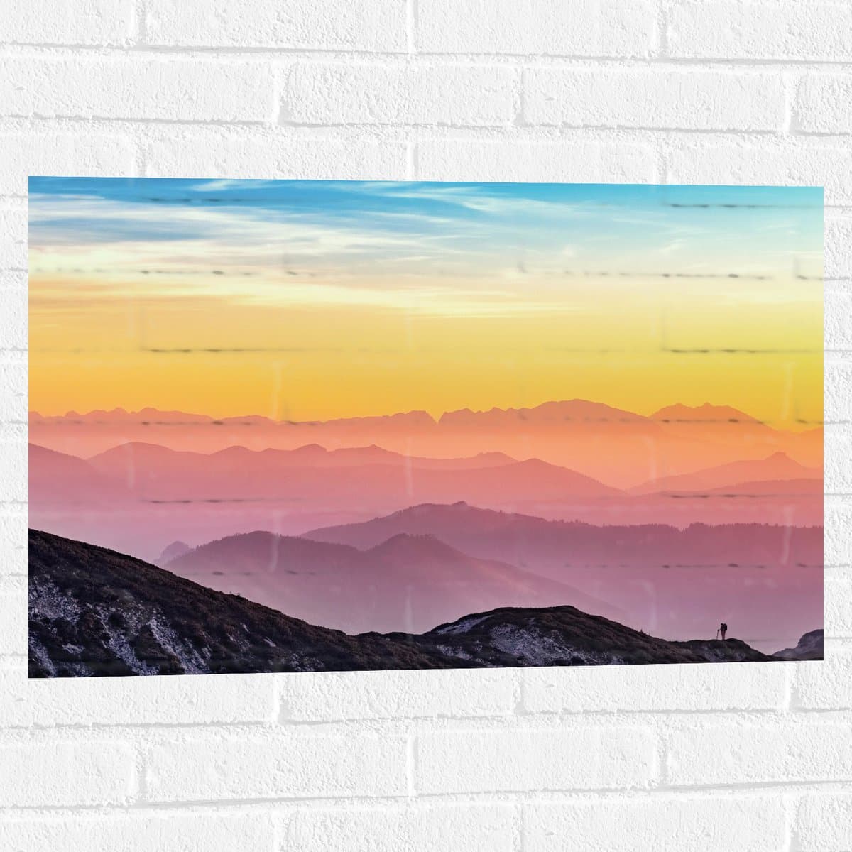 Muursticker - Bergen - Persoon - Kleuren - 75x50 cm Foto op Muursticker