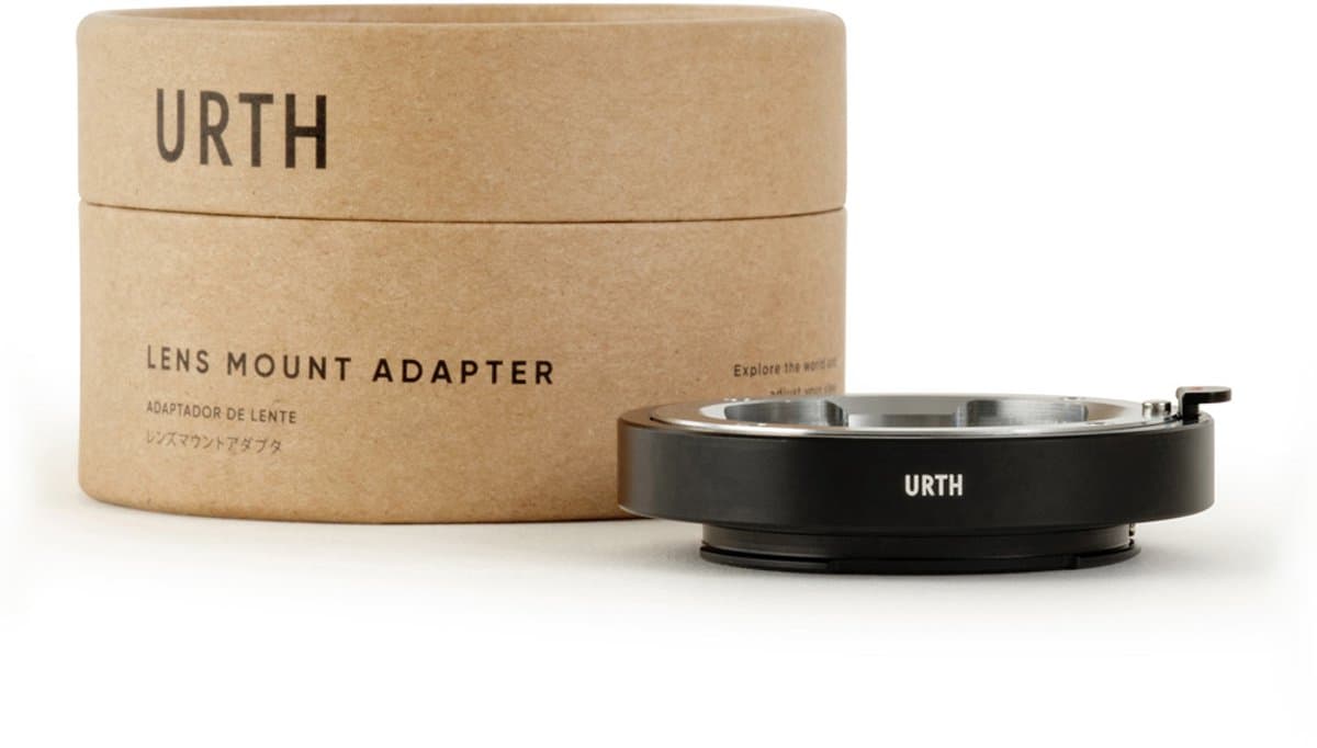 Urth Lens Mount Adapter: Compatible with Leica M Lens to Sony E Camera Body