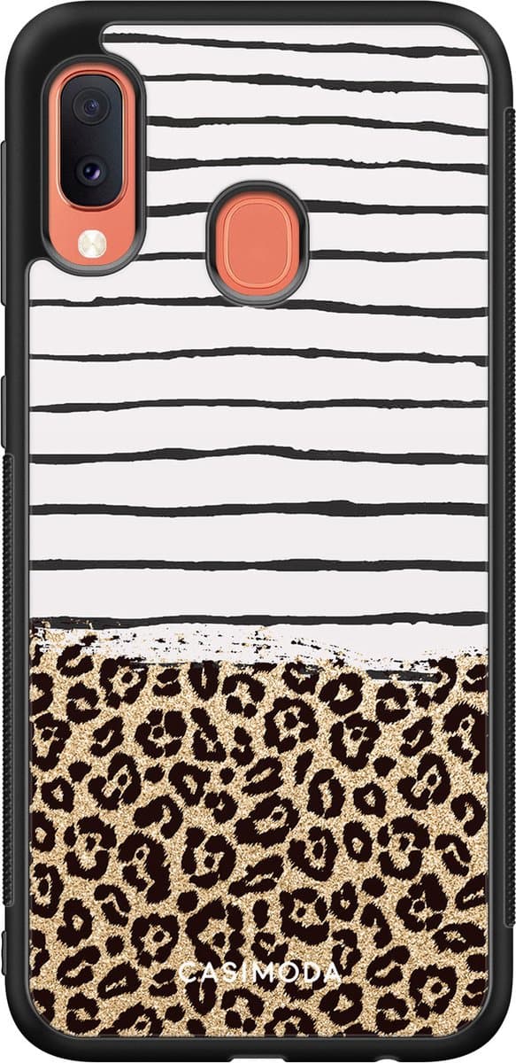 Casimoda® hoesje - Geschikt voor Samsung Galaxy A20e - Luipaard strepen - Zwart TPU Backcover - Luipaardprint - Bruin/beige