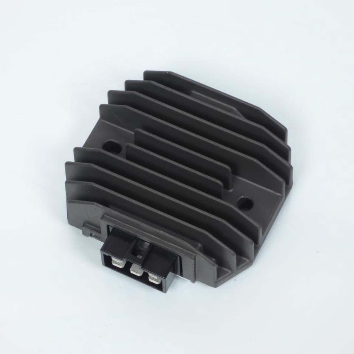 Régulateur redresseur de tension Sun pour Moto Yamaha 600 FZ6 Fazer S2 2007 à 2008 Neuf